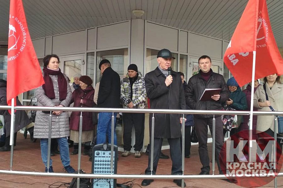 Синельщиков Ю.П. 13 апреля 2019 г. встретился с жителями в Новой Москве